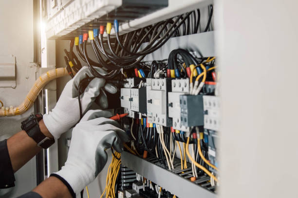 Electrical Outlet Repair in Maumee, OH